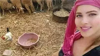 هناك رجل متزوج حديثا يعمل فى الصحراء