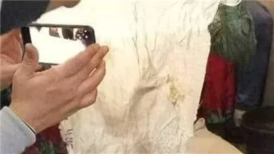 اكتشاف السحر بعد 29 سنه في قميص القصة حدثت منذ ايام . نرجع بالزمن ٣٠ سنة للوراء ..