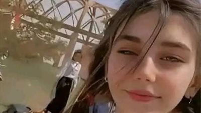 قصة لفت نظر الاب شنطة بنته كامله 