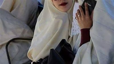 زوج منع زوجته من برنامج فيسبوك