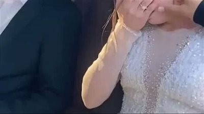 قصة نقلاً عن الراوي ليلة عرسو بعد انتهاء العرس ذهب مع عروسه